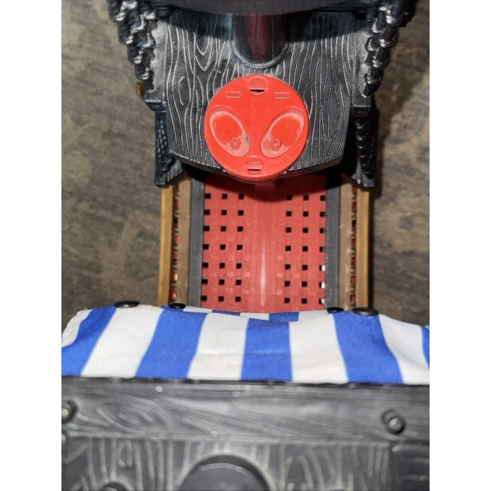 Fisher Price 2006 Mattel Imaginext Black & Red Pirate Ship Blue White Sails
